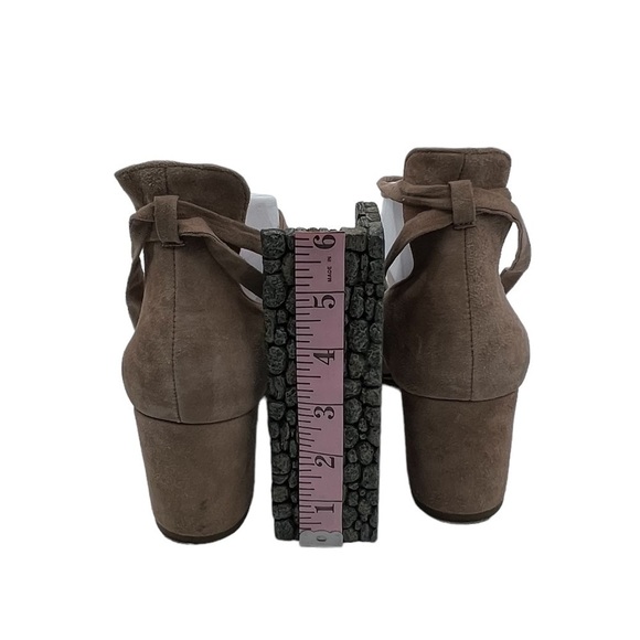 Jessica Simpson Venya Suede Totally Taupe Ankle Wrap Block Heels Size 9 Women's - Picture 8 of 10